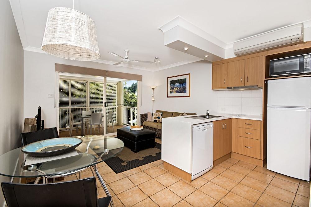 Port Douglas Apartments - Adults Only Oasis Eksteriør billede